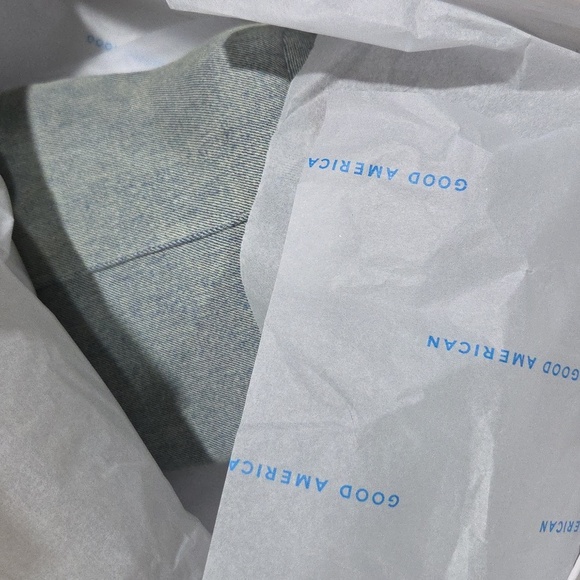 🩵🔹️Good American🔹️ Slouchy Indigo  Ankle Denim Look  Boots - Picture 9 of 9